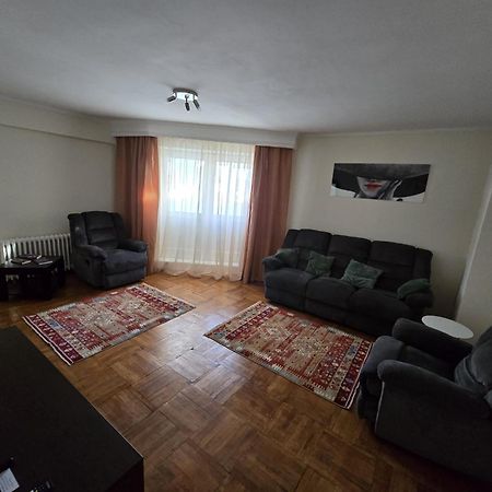 Apartament 3 Camere, Zona Dedeman Piteşti Dış mekan fotoğraf